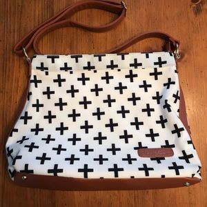 White Elm Messenger bag